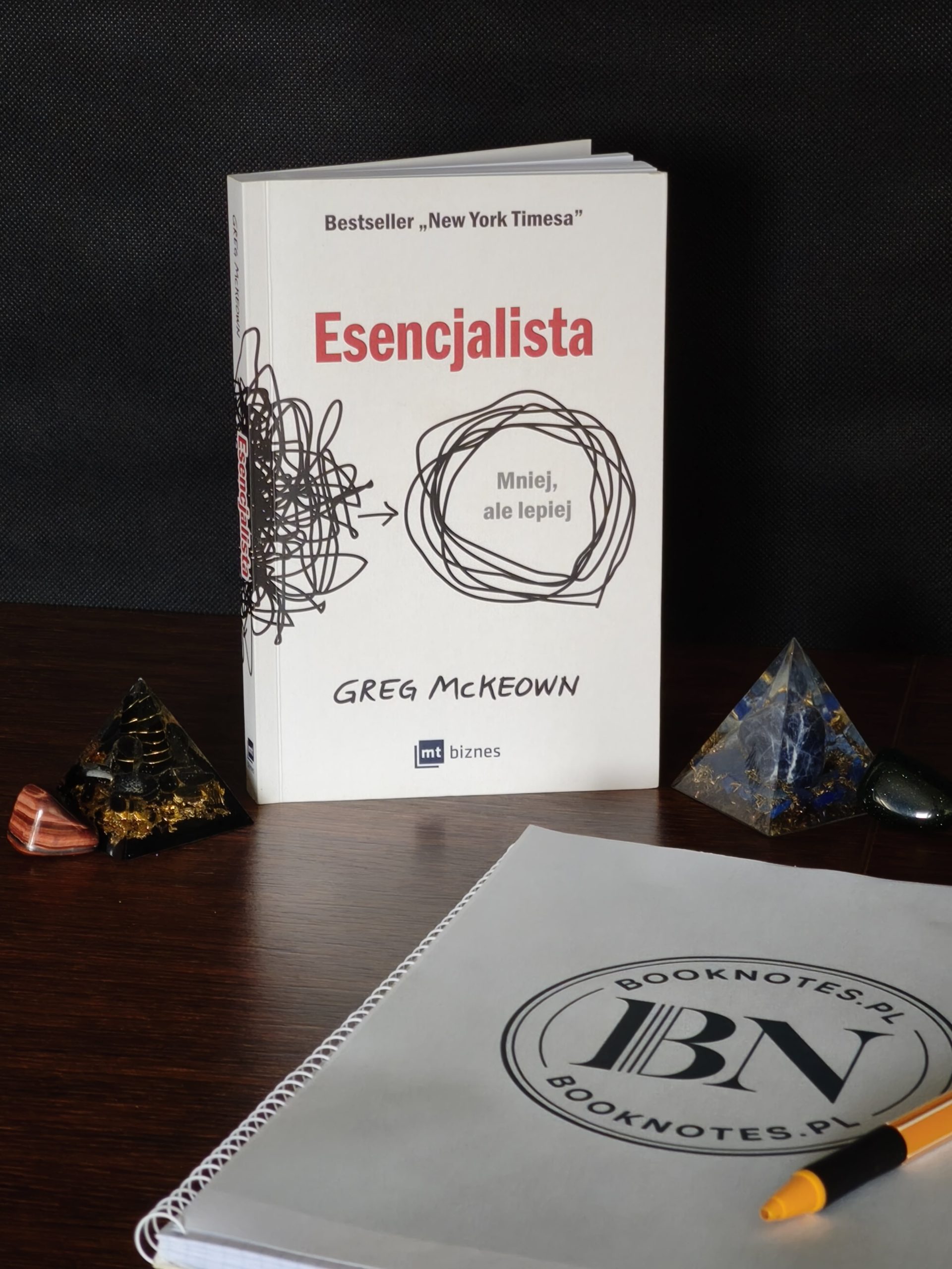 Esencjalista